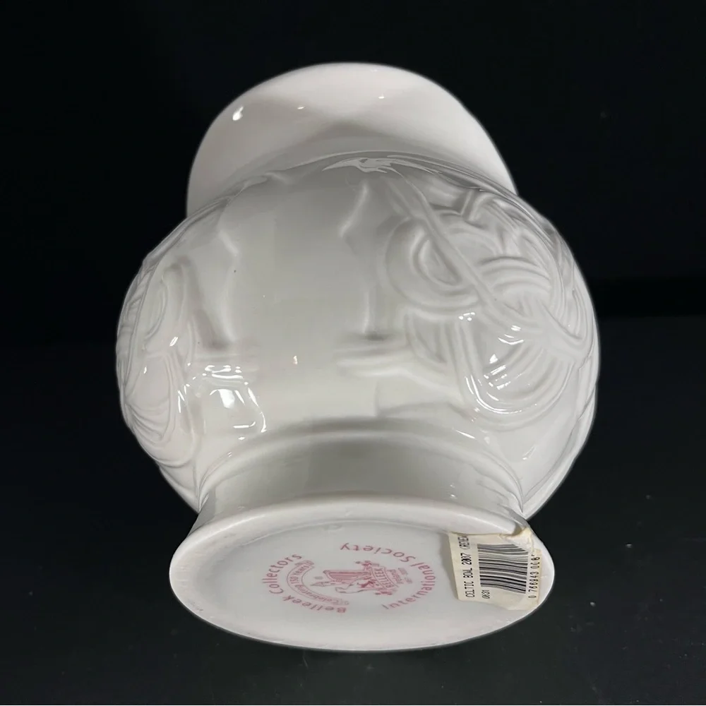Belleek‎ Collectors International Society Celtic Bowl Vase Celebrating 150 Years